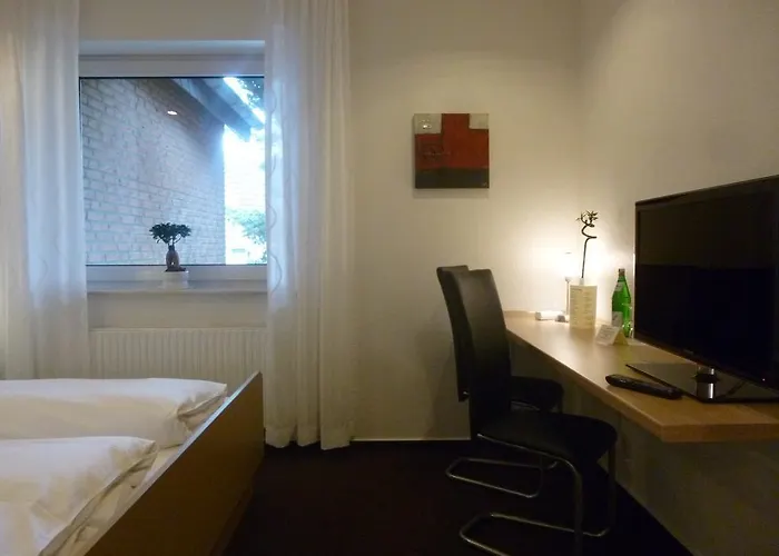 Lendt Garni 酒店 2*