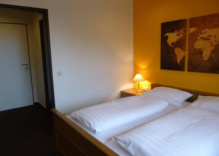 Lendt Garni 酒店 2*